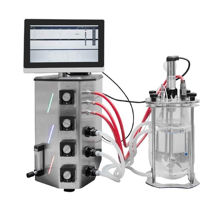 Биореактор — это только начало. Главное — ваше открытие! Приобретая биореактор, вы делаете важный шаг. Но чтобы этот шаг стал уверенным стартом вашего проекта, нужна надежная поддержка. Мы не просто продаем оборудование — мы становимся вашими партнерами в исследованиях.