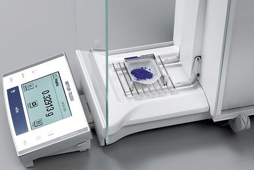 Держатель ErgoClip для лодочек для взвешивания