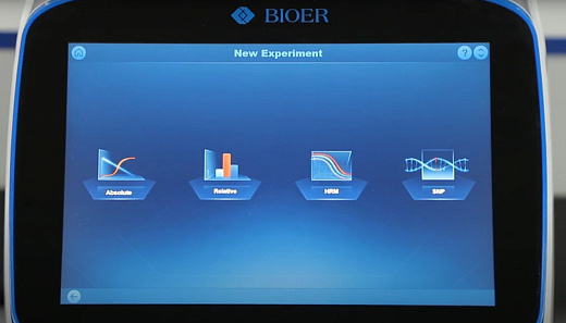 Панель управления ДНК-амплификатора в 