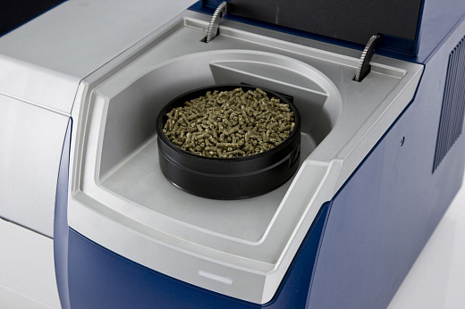 Анализатор кормов универсальный, инфракрасный, NIRS DS 2500F Фото 1