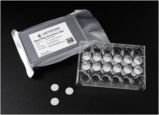 Диски для 3D культивирования полученные методом электроформования, невыровненные нановолокна, материал нанесен линейно, толщина подложки 60 мкм, 24 луночный планшет Фото 1