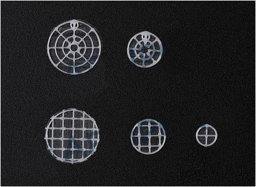 Диски для 3D культивирования полученные методом электроформования, выровненные нановолокна, материал нанесен радиально, толщина подложки 18 мкм, 48 луночный планшет Фото 2