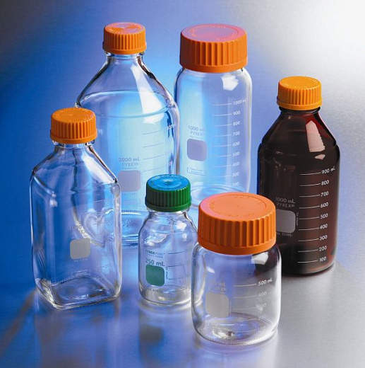 Бутыль 100 мл, БС Pyrex до 500 °С, d горла внешний 45 мм, с завинчивающейся крышкой, круглая, темное стекло, 4 шт/уп