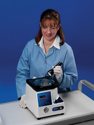 Центрифужный испаритель для пробирок 24 х 1,5 мл, 12 х 15 мл, 8 х 25 мл, до 60 °C, камера из алюминия с тефлоновым покрытием, стробоскоп, с насосом, с ротором 24 х 1,5 мл, CentriVap micro IR Фото 2